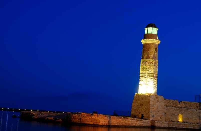 Le Phare d'Alexandrie : Une légende disparue de la mer Méditerranée-City Cake